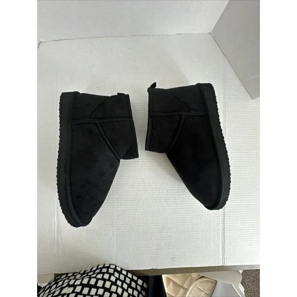 MIA NWOB Women's 11M Syndee Black Pull On Ankle Boot Bootie Faux‎ Suede
